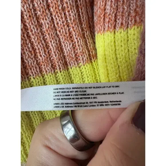 NWT By Anthropologie Colorblock Stripe Wool Blend Scarf Pink Winter Wrap - Picture 9 of 12